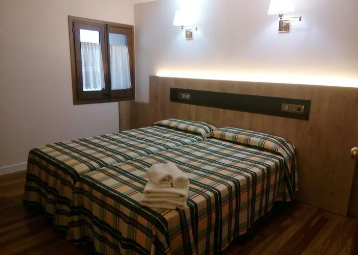 Hotel Mencio - Placa Major 2*