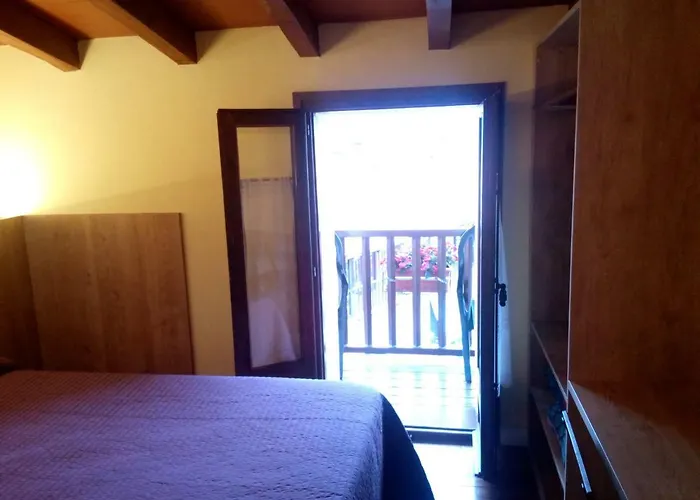 Hotel Mencio - Placa Major