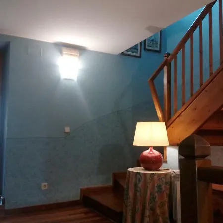 Hotel Mencio - Placa Major Santa Pau